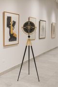 Shadow Line Tripod Clock